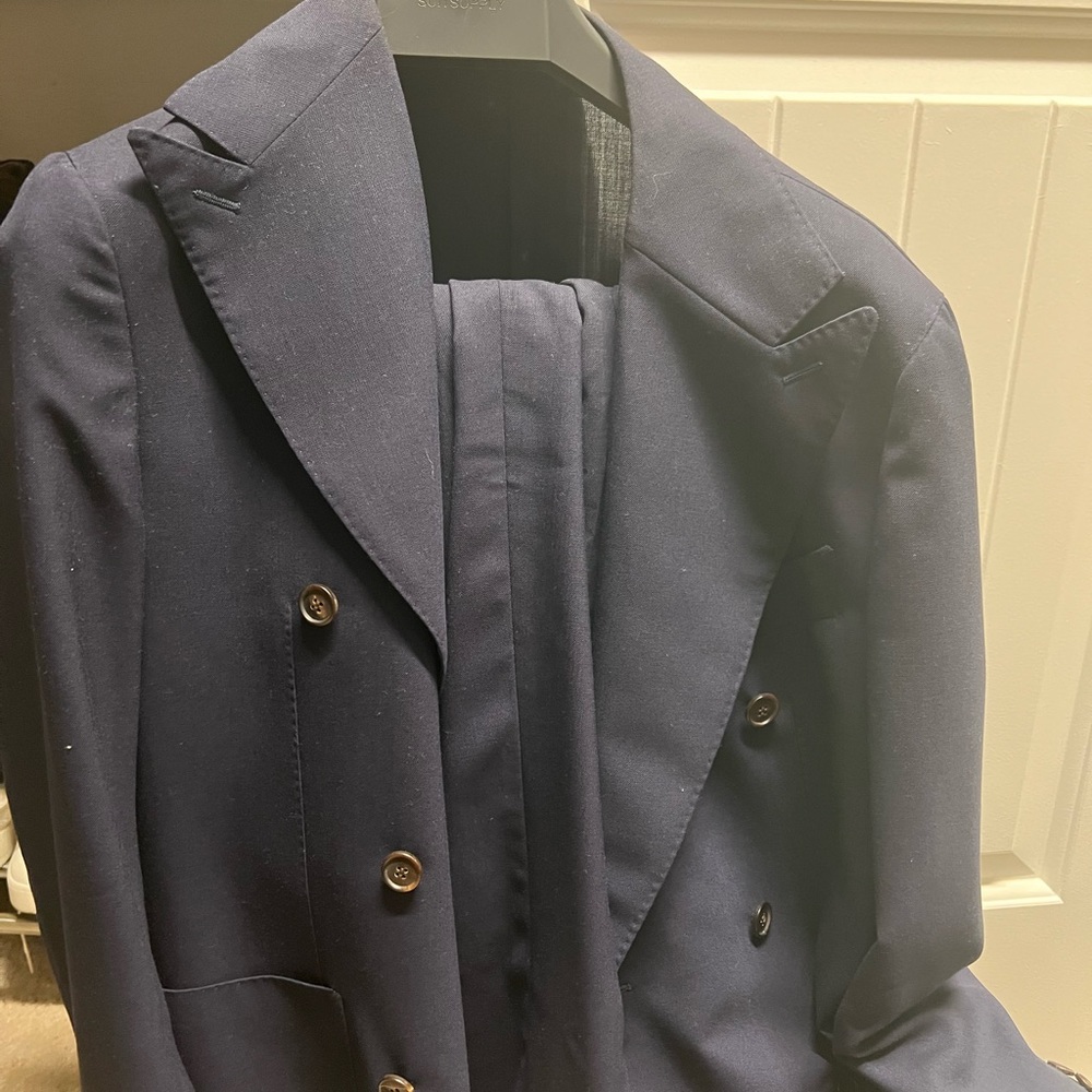 Suitsupply Havana double breast suit traveler